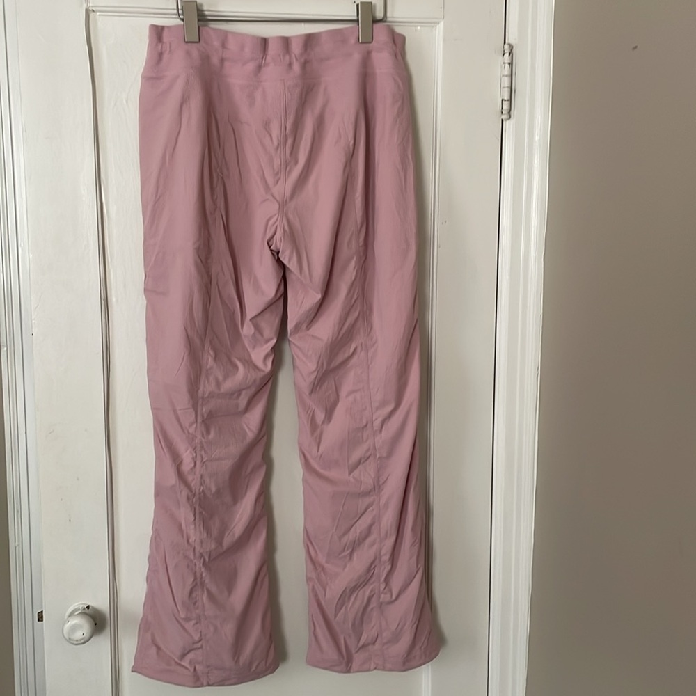 lululemon athletica Pink Pants - Picture 5 of 9